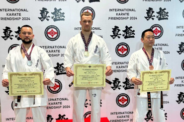 Житель Колодищ награждён серебряной медалью на чемпионате мира по каратэ в Токио