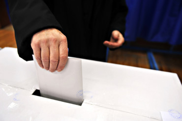 Названа возможная дата проведения референдума по Конституции и местных выборов