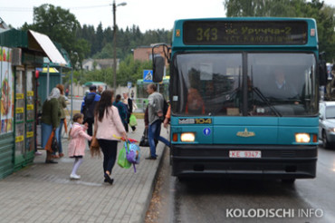 Школьникам из пригорода предоставлено право бесплатного проезда на учебу в Минск
