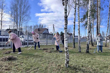 В Колодищах прошел большой субботник
