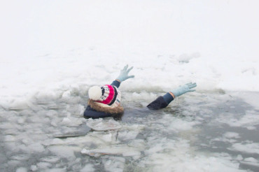 МЧС сообщает об участившихся случаях гибели людей на замерзших водоемах