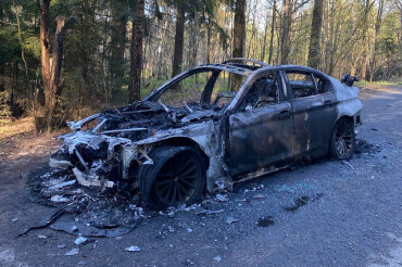 На дороге в Колодищах полностью сгорел BMW