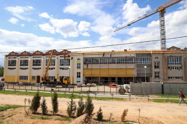 Строительство новой школы в Колодищах выполнено на 93%