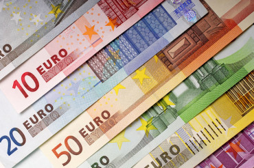 Нацбанк Беларуси с 12 декабря исключает евро из валютной корзины