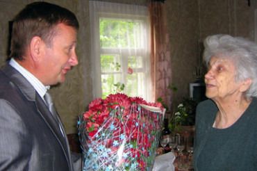 Ветерану Великой Отечественной войны жительнице поселка Колодищи Голиковой Зое Ивановне исполнилось 90 лет