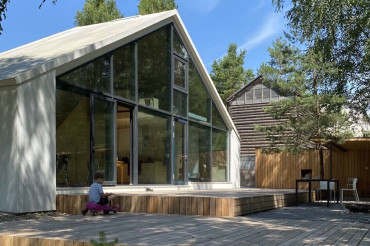 В Колодищах сдается стильный дом архитектора за $999 в месяц