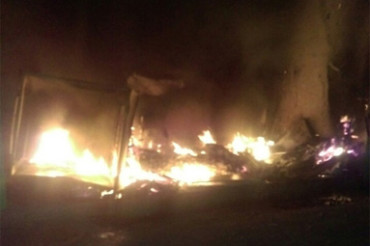 Ночью в Колодищах в 2-ух местах горели мусорки, одну из них потушили пожарные 