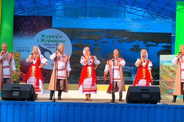 Ансамбль "Вольница" Колодищанского ДК принял участие в областном конкурсе ансамблей песни и музыки