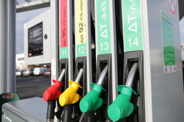С 23 февраля в Беларуси опять дорожает автомобильное топливо
