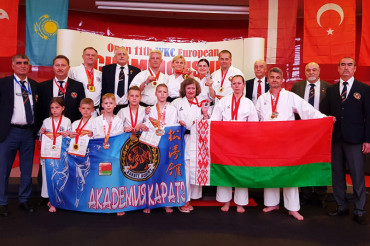 Семь медалей открытого Европейского чемпионата по каратэ завоевали колодищане
