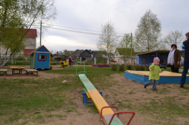 Проблема нехватки мест в детские сады: очередь в Колодищах - 700 детей, в Боровлянах - 3000
