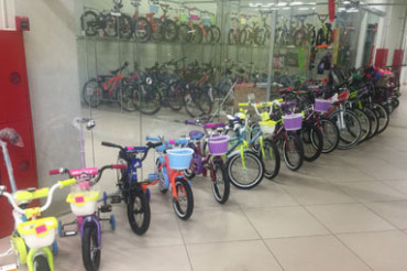 *Велосипеды всех типов для детей и взрослых в торговом центре Уручье-3