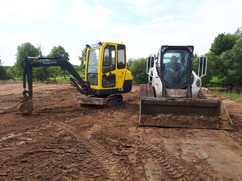 Аренда Мини-Экскаватора .Мини погрузчика BOBCAT!! Опытные операторы.Своя доставка. Без выходных!! фото 1