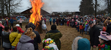 Фотоотчет "Масленица 2014": гуляния прошли во всех традициях празднования