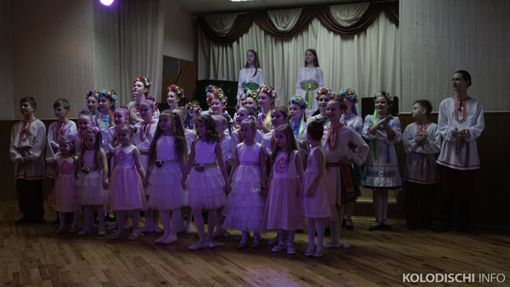 В Колодищанском доме культуры прошли концерты, посвященные дню 8 марта