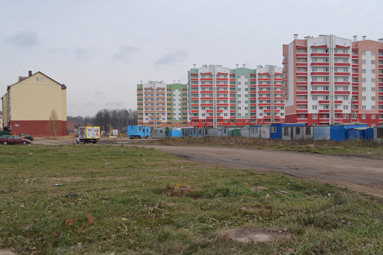 В 2015 году в Колодищах планируется строительство устройства улиц,  дорог и сетей водоснабжения к новым жилым домам