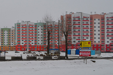 В новостройке по улице Тюленина из двух квартир похитили газовые котлы, терморегуляторы и смесители