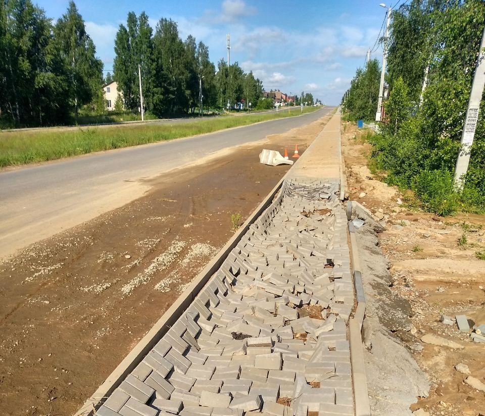 Пешеходную дорожку на Полигоне починили, но ее снова размыло дождем