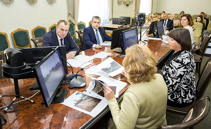 Исаченко поручил изучить ситуацию с шумным домом в Колодищах