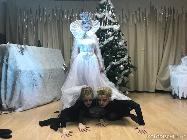 Фотоотчет с Новогоднего представления в доме культуры