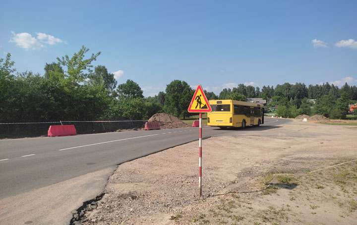 В Юхновке приступили к обустройству разворотного кольца для продления маршрута №271