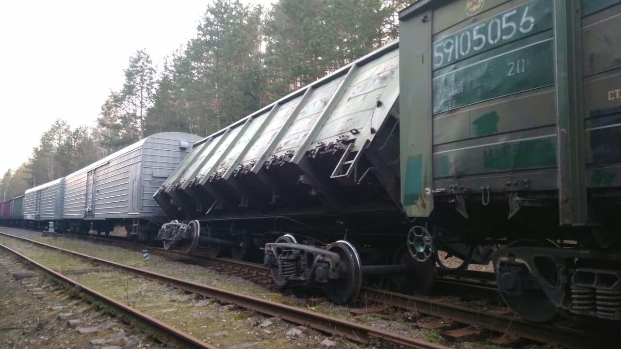 Недалеко от станции Колодищи сошел с рельсов один из вагонов грузового поезда