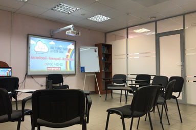 *Школа иностранных языков FlyEnglish в Колодищах начинает набор в группы на 2019-2020 учебный год