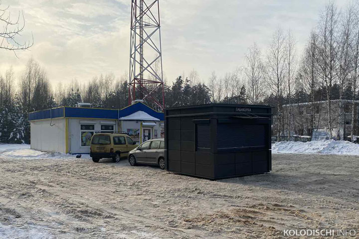 Жители собирают подписи против "Табакерки" на Полигоне