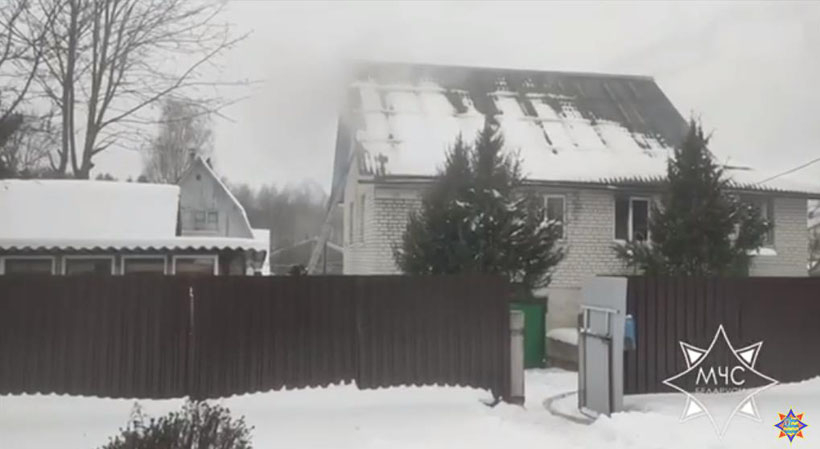 В поселке Городище при пожаре жилого дома погибли мать, сын и внук