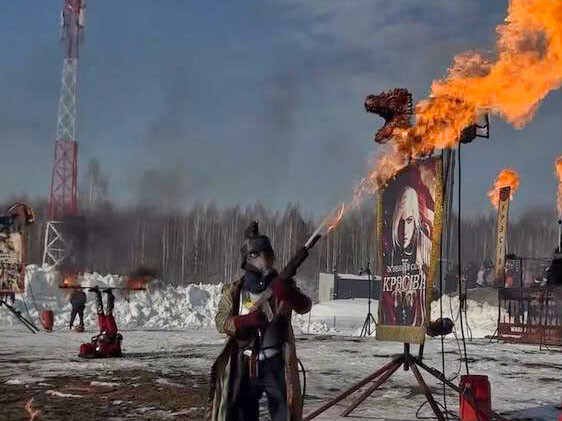 Посмотрите, какое огненное шоу было в Зеленой гавани на празднике "Гукання вясны"