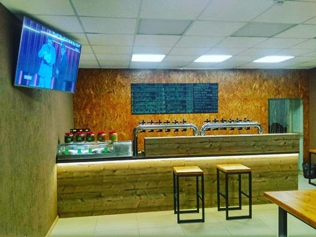 В Колодищах открылся магазин-бар разливного пива