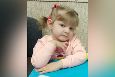 Продолжается сбор средств на лечение 5-летней Даши из Колодищ
