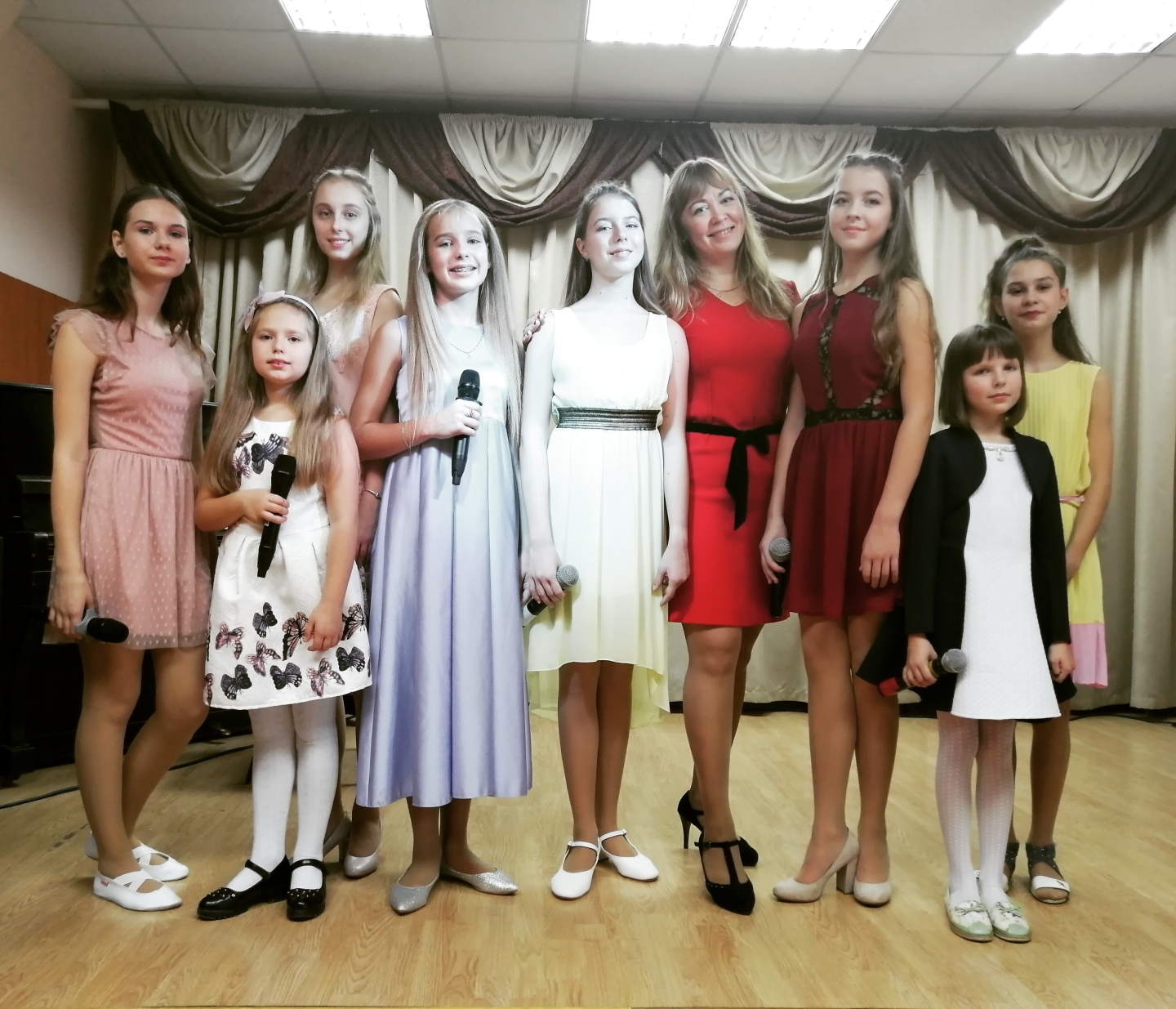 В Колодищанском доме культуры прошел концерт, посвященный Дню матери