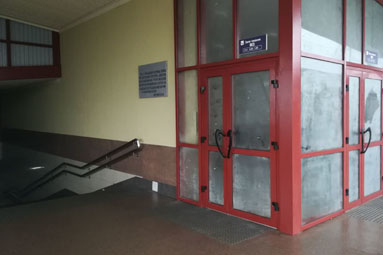 Памятную табличку о подпольной группе вернули на обновленную ЖД станцию Колодищи