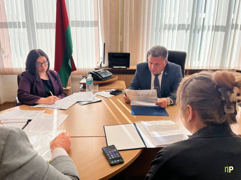 Председатель Минрайисполкома взял на контроль вопрос подтоплений по ул. Бобруйская в Колодищах