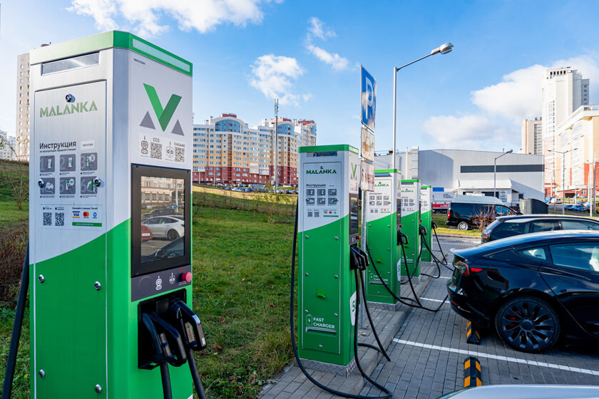 "Белоруснефть" построит еще 450-500 электрозаправочных станций в 2026 году