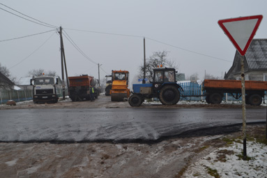 В Старине заасфальтируют улицы в новой застройке и автодорогу в направлении Юхновки