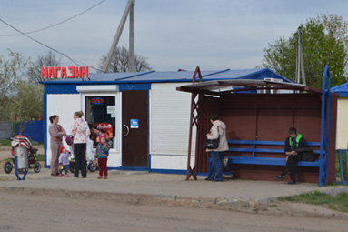 Репортаж из Старины:  детский сад, коровья ферма,  библиотека и клуб в который приезжали Колодищанские на дискотеку