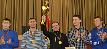 Закрытие футбольного сезона 2013: Торжественное награждение и денежные призы для ФК Колодищи