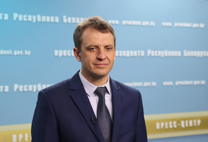Новый помощник президента по Минской области ушел в отставку